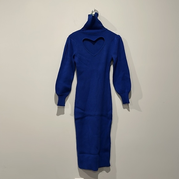 NWT FARM Rio Blue Midi Heart Cut Out Unique Date Night Knit Fall Sweater Dress - Picture 5 of 10
